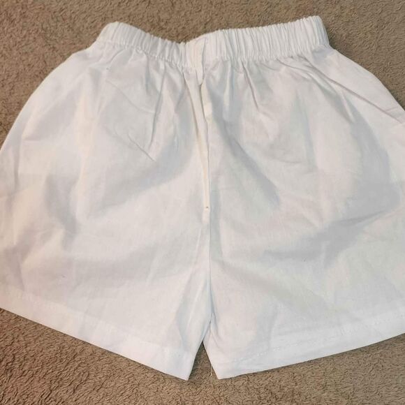 2pc GIRLS SHORT SET BLUE FLORAL TOP & WHITE SHORTS SIZE M Medium 6/6X NEW - Picture 7 of 9